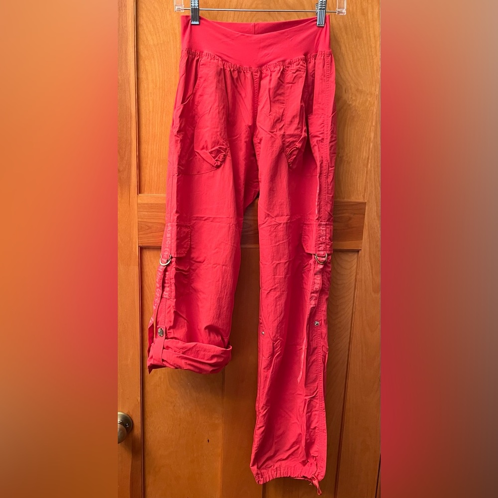 Zumba Classic Cargo Pants-Coral MEDIUM